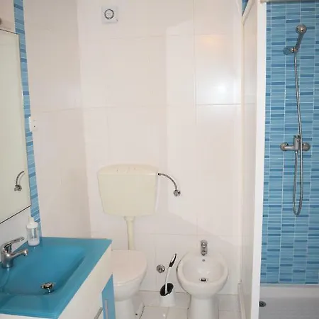Sea View House بيت ضيافة *