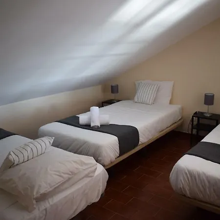 Sea View House بيت ضيافة *